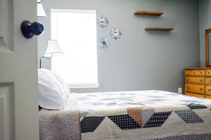 საძინებელი 2