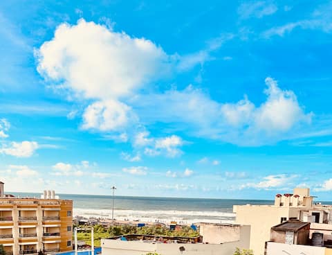 1Bhk Flat Nr Swargadwar w/ Sea view+AC+Parking