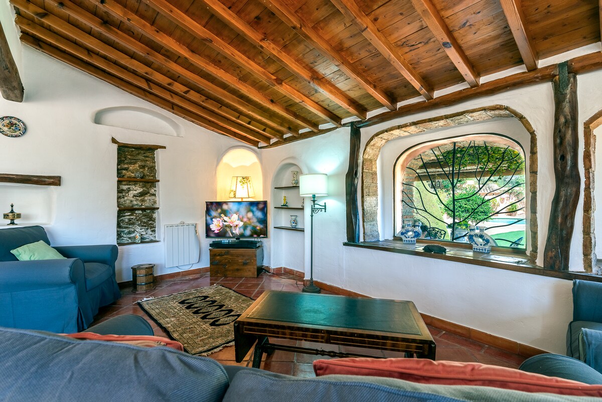 Popular Airbnb listing: Buenavista in Órgiva