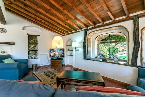 Popular Airbnb listing: Buenavista in Órgiva