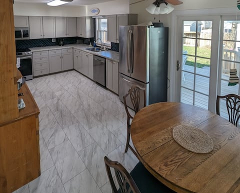Pet and Kid friendly home in Marion