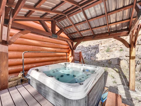 Family retreat, close to lifts, hot tub, game room