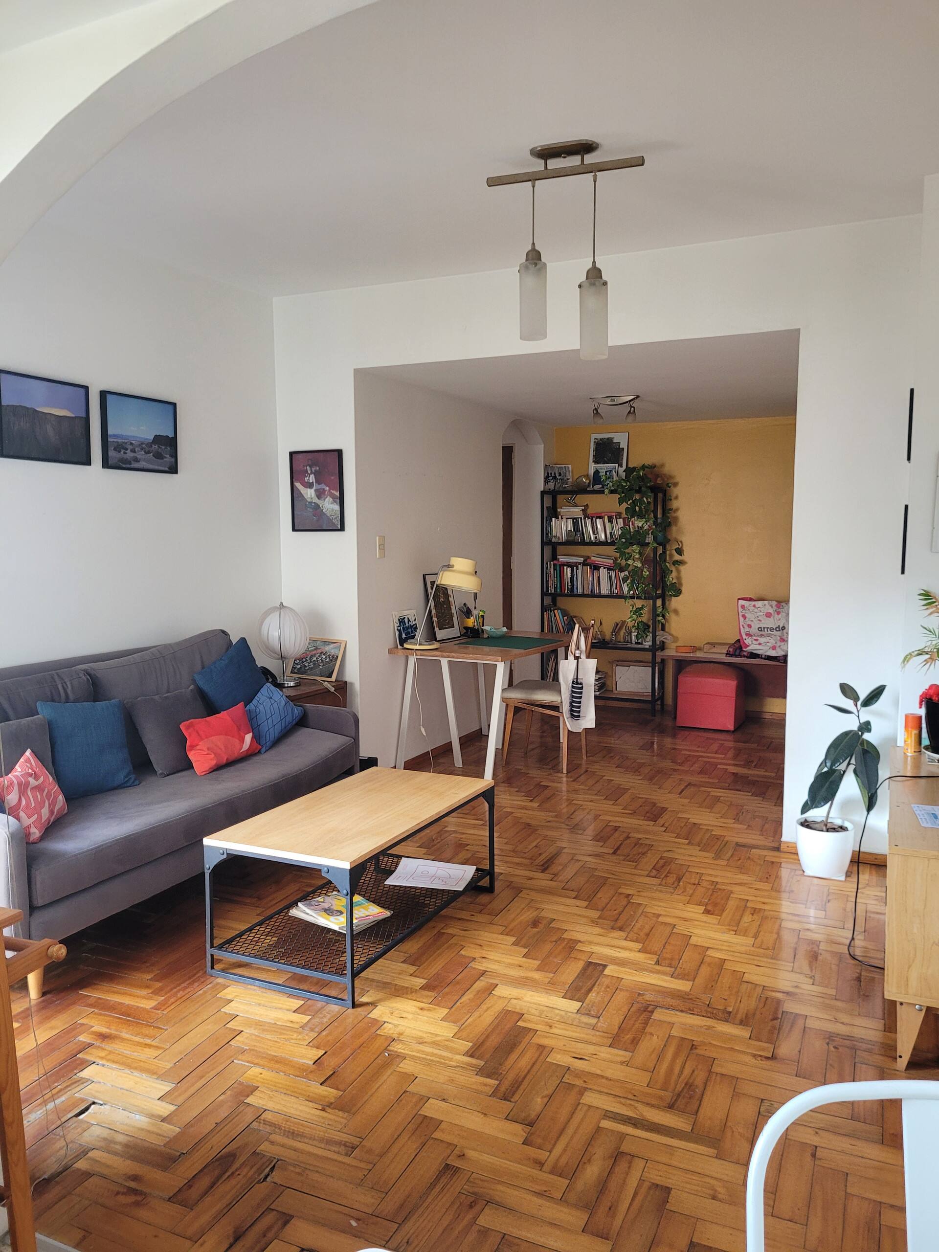 Apartamento de 2 ambientes com varanda em Almagro