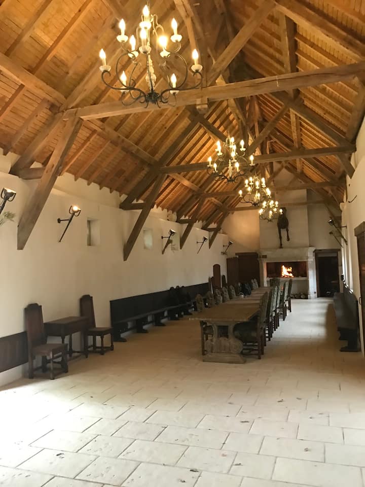 Salle De Réception Médiévale - Issoudun