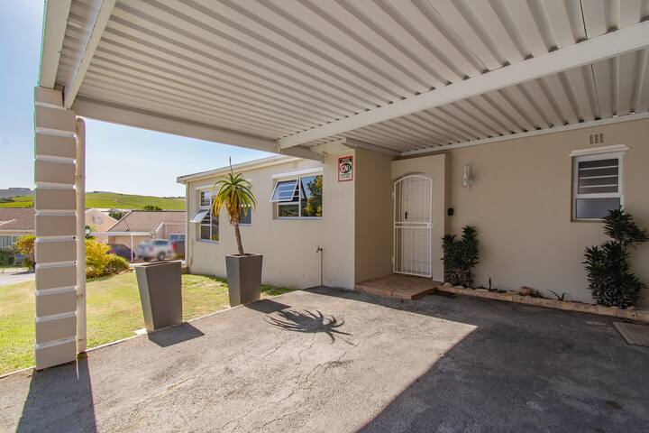 Stylish & Secure Gem With Private Pool gallery image 5