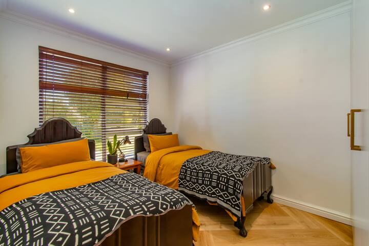 Stylish & Secure Gem With Private Pool gallery image 4