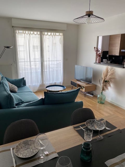 Top Airbnb: At Claire & Guillaume's Nancy Apartment à Nancy