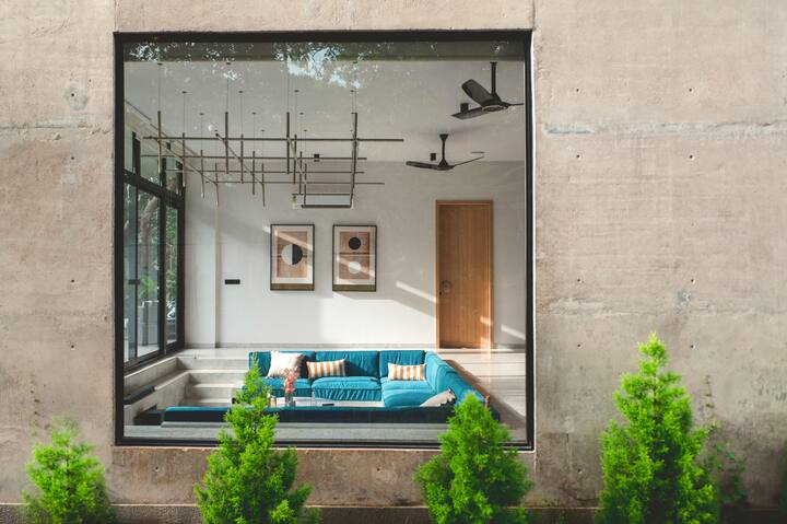 Living room image 10