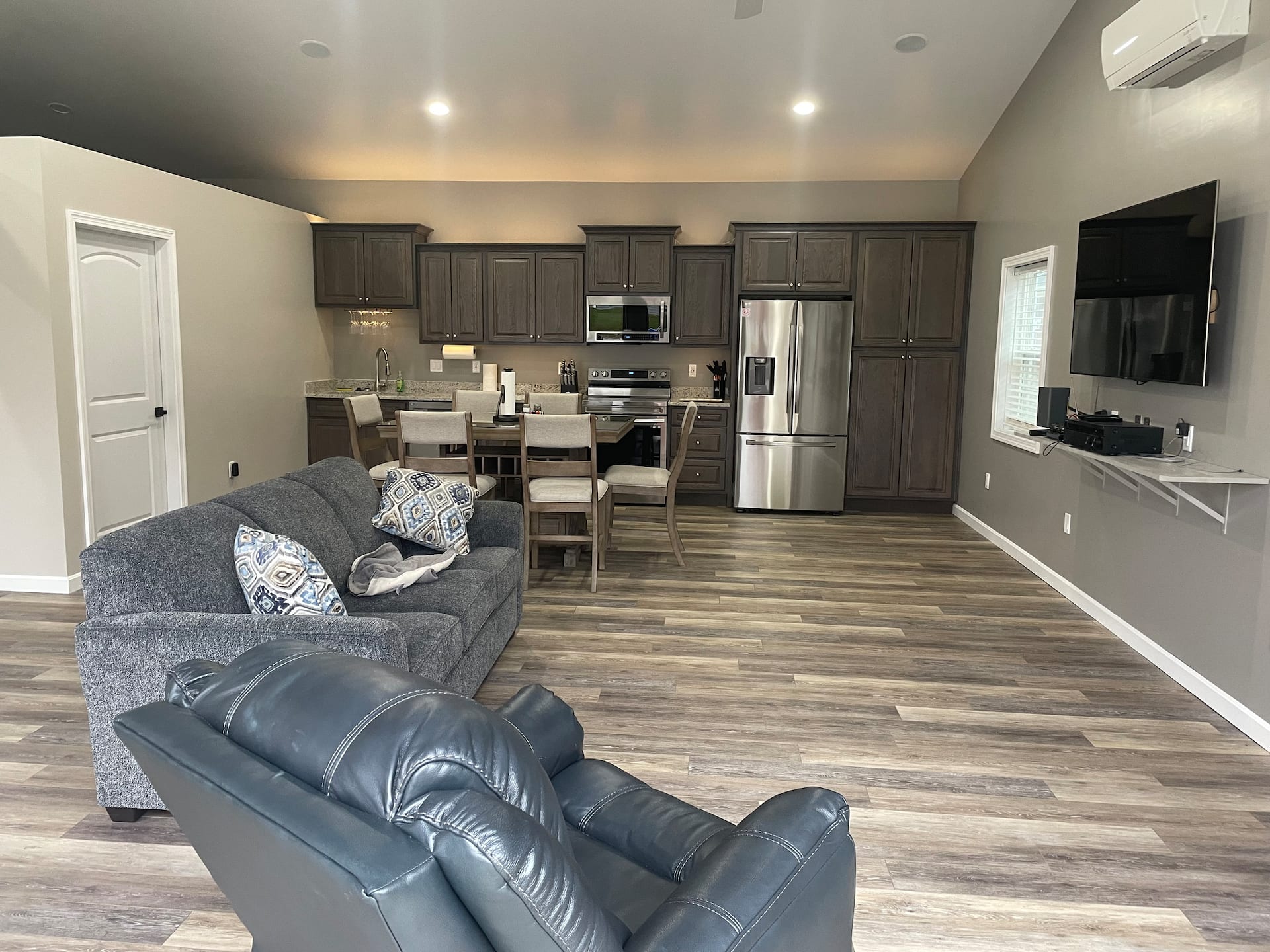 BRAND NEW Suite in Minster, OH