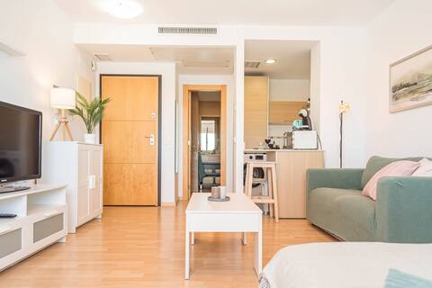 Popular Airbnb listing: Studio with views and parking in Pacífico