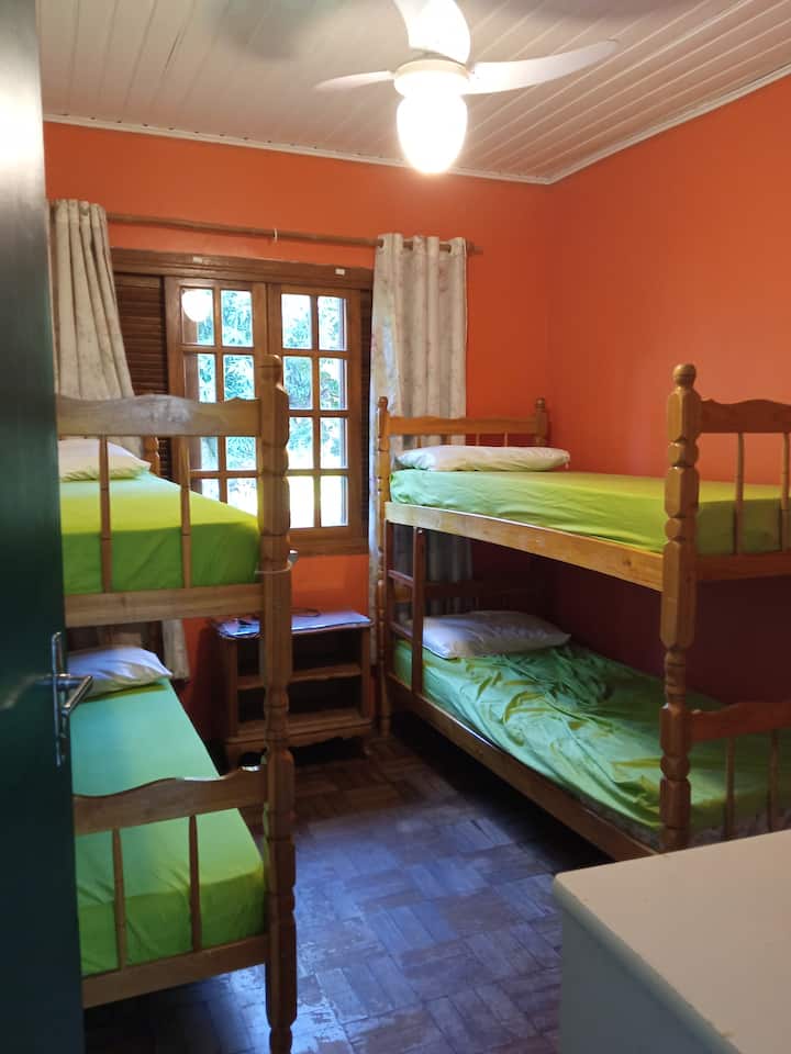 Habitación con literas