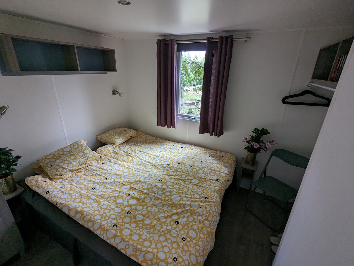 غرفة النوم 1