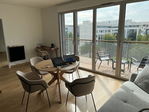 Top floor apartment with terrace