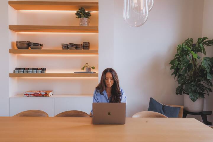 Kozy Home · Spacious Luxurious home gallery image 5