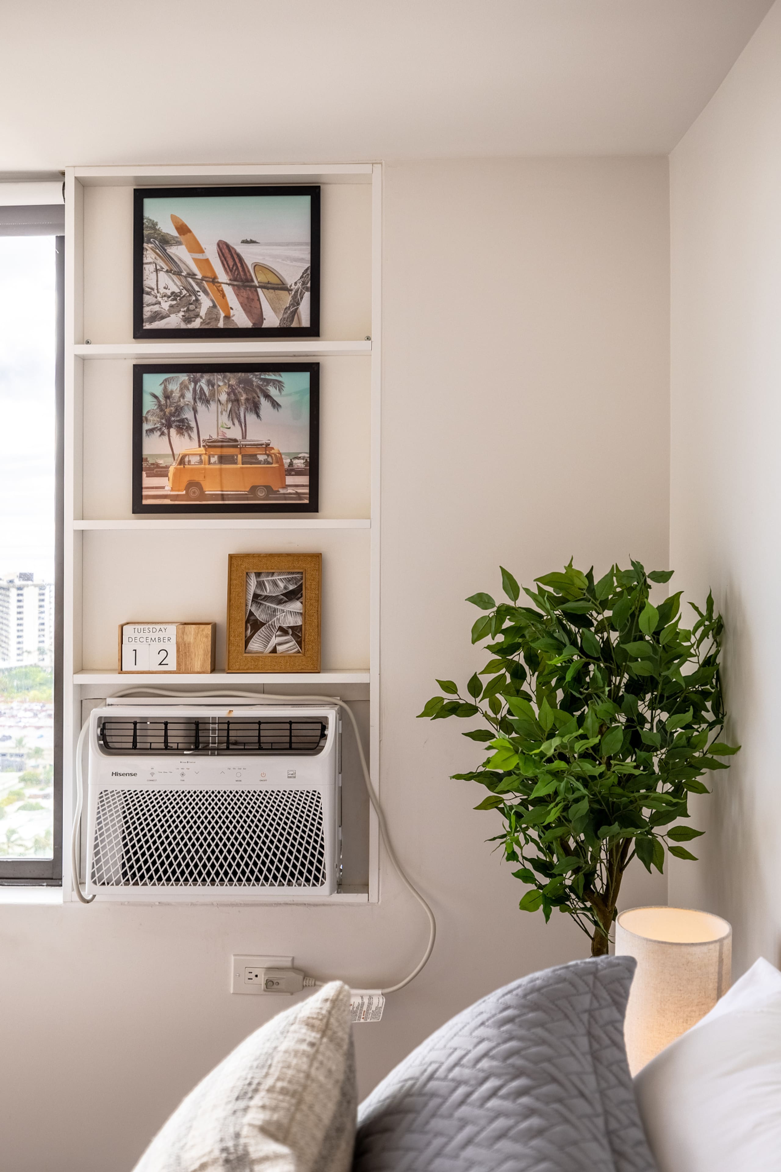 Stunning Ocean View Waikiki Studio 30F B - Image 5