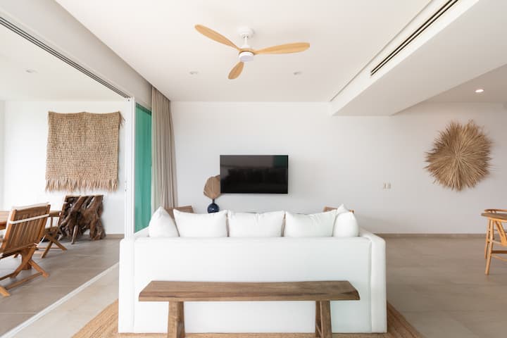 Luxury Beach Front 3br Condo - Bucerías