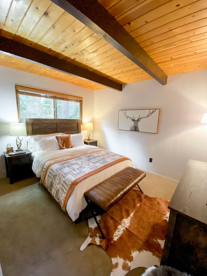 საძინებელი 3