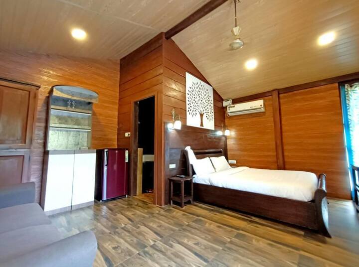 Bedroom 1 image 1