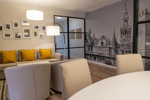 Top performing Airbnb: Luxury apartment. Design and location in Santa Cruz