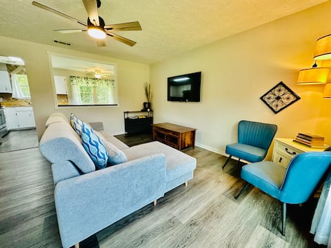 Very Clean, comfortable stay, pet friendly