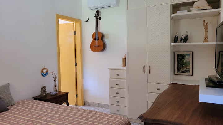 Quarto 01 - Suíte (Casa principal)