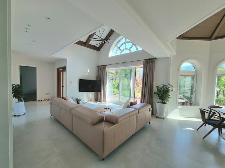 [Sunshine Premium Private House] Perfect private house in the suburbs of Seoul where you can enjoy…