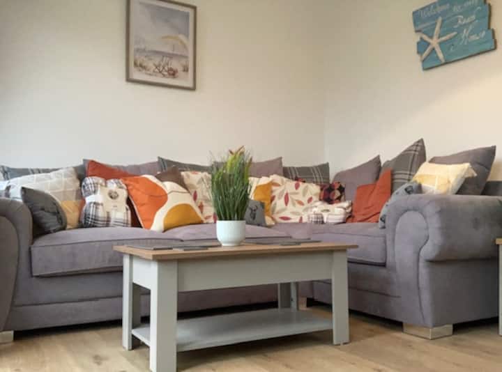 J16 Mablethorpe Pet Friendly Chalet - Mablethorpe