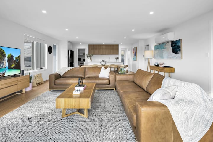 Good Nights Launceston
 managed Airbnb listing 3