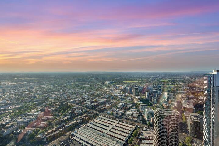 Level 72 Premium Perfect Place In Mel CBD 3B2B1C gallery image 3