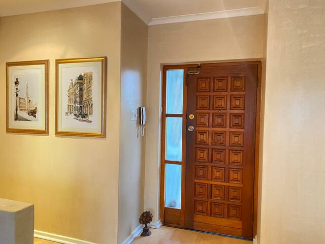 A Home in Timour Hall gallery image 3