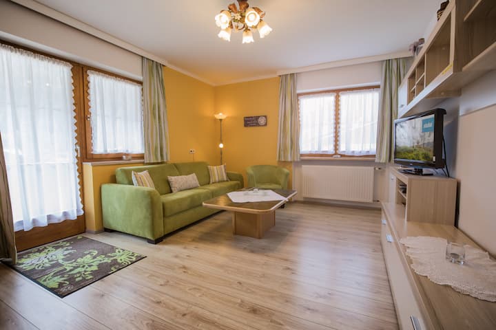 غرفة المعيشة