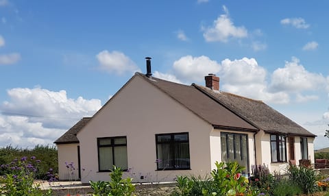 Rural retreat bungalow with wet room