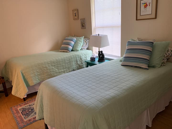 غرفة النوم 2