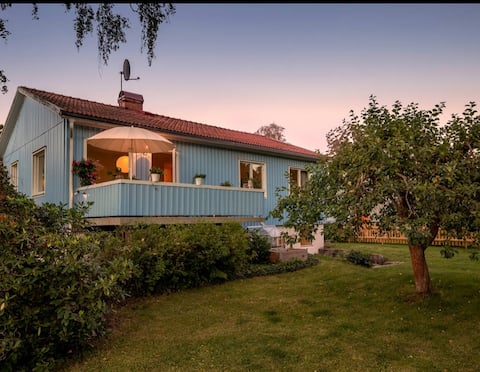 Spacious villa near the city with the forest around the corner