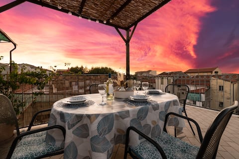 Rooftop terrace w/ stunning view