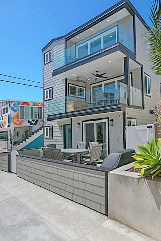 Casa Nueva Mission Beach, steps to the Bay & Ocean