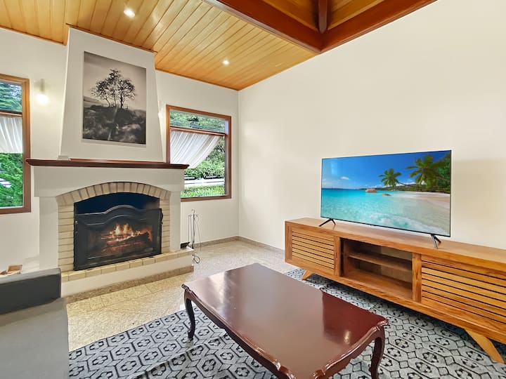Capivari | Fireplace | Harry Pottter | Baden Baden - Campos do Jordão