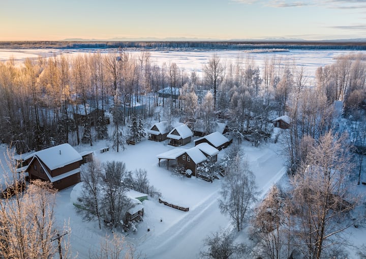 Susitna Cabin Cabins for Rent in Talkeetna, Alaska, United States