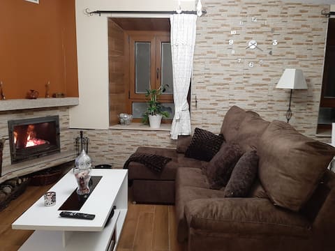 Anuncio de Airbnb popular: The Little House en Santiago De Compostela