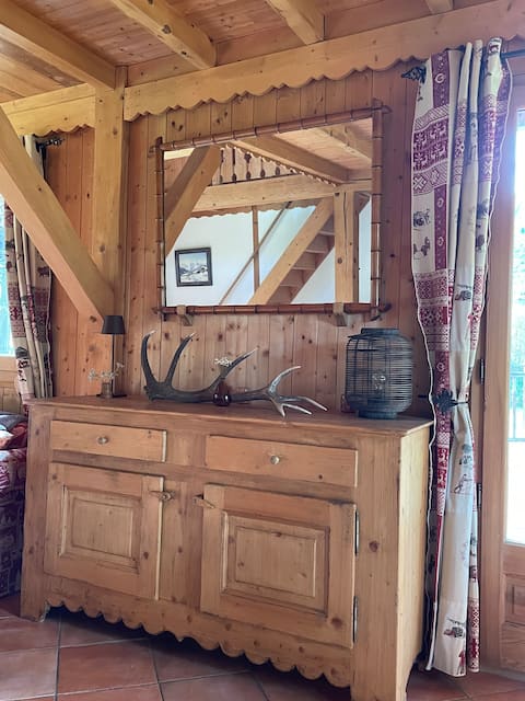 Airbnb performant: Entire chalet in Saint-Gervais/les Contamines à Saint Gervais Les Bains
