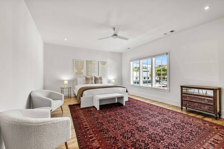 Richmond Place | Luxury Pool Home gallery image 4