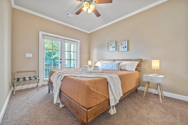 Საძინებელი № 3 ცალკე აივნით