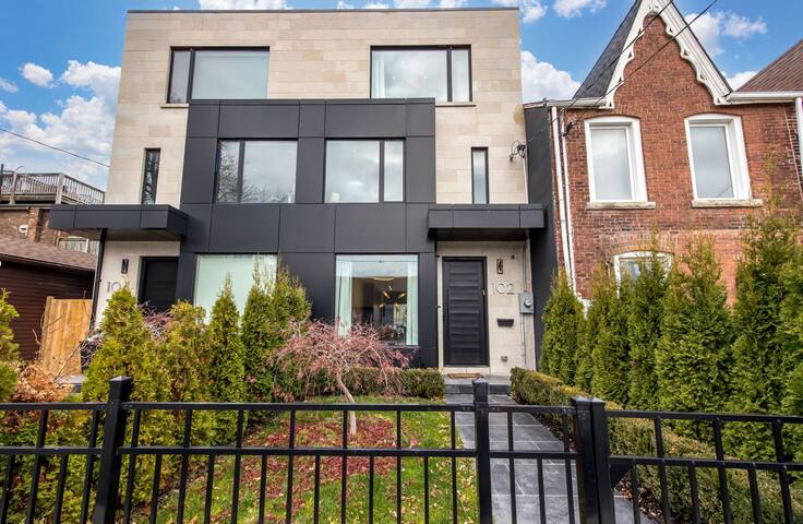 Luxury Modern Downtown House