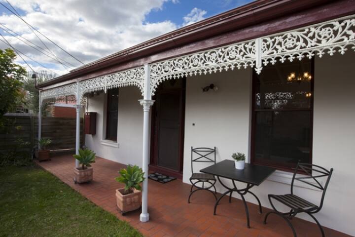 Parliament Place gallery image 3