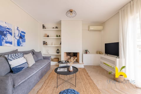 Sky-High Athenian Elegance: Retreat With Views!