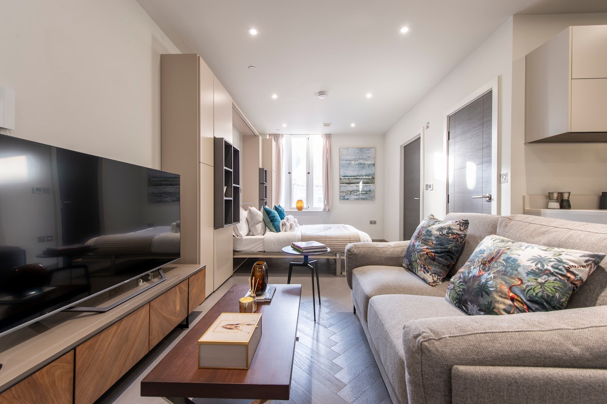 Top Airbnb: Central Reading Designer Studio in Eye And Dunsden