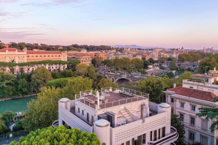 Skylife Tiber Luxury Penthouse gallery image 4