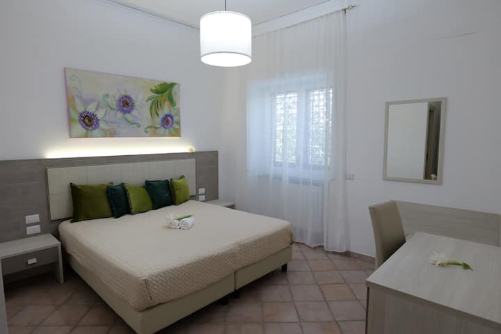 غرفة النوم 1