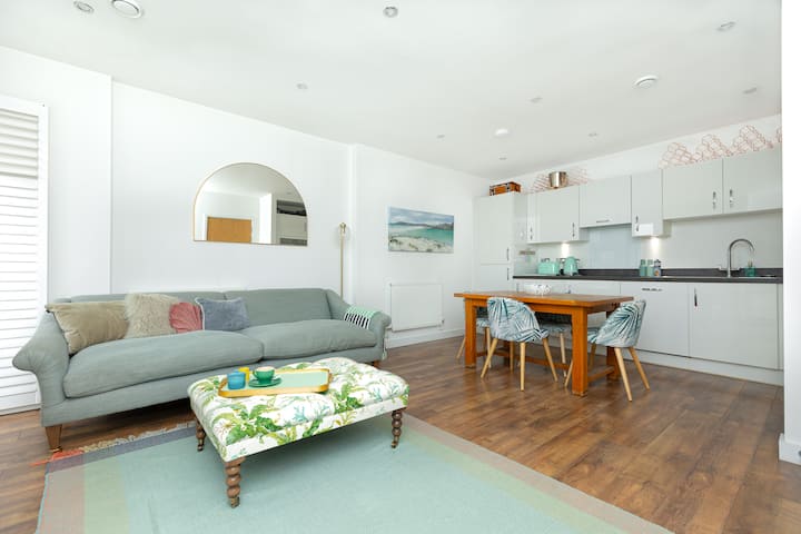 Beautiful 1br Flat In Hackney, 2 Min London Fields - London