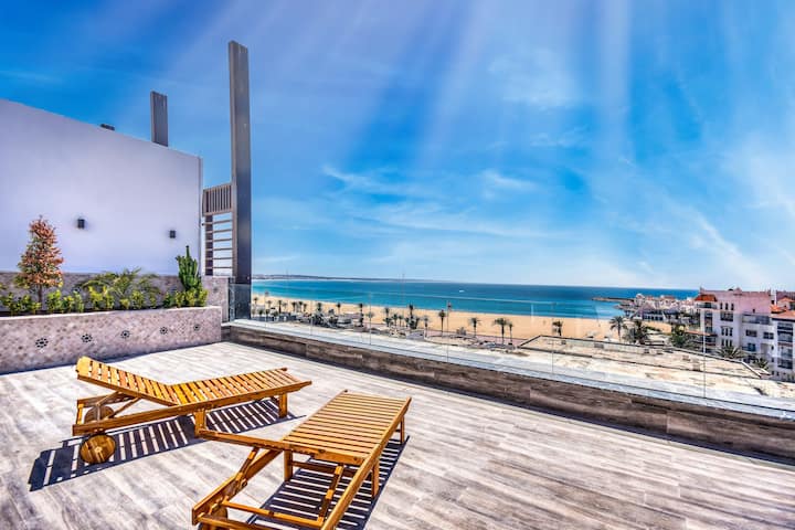 Luxury Seafront Appartement 6-7p